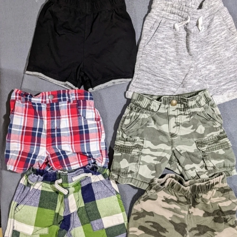 Boys shorts bundle 18 months black‎ gray camo plaid